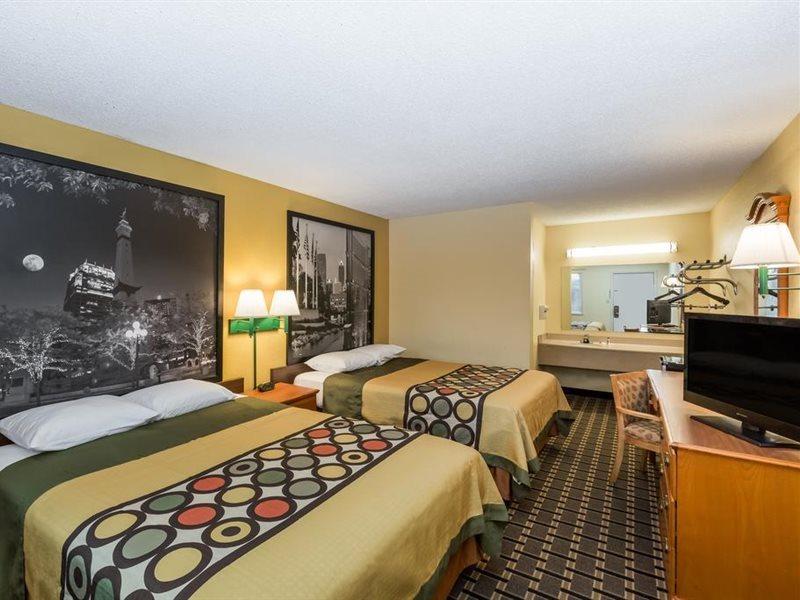 Super 8 By Wyndham Indianapolis-Southport Rd Motel Dış mekan fotoğraf