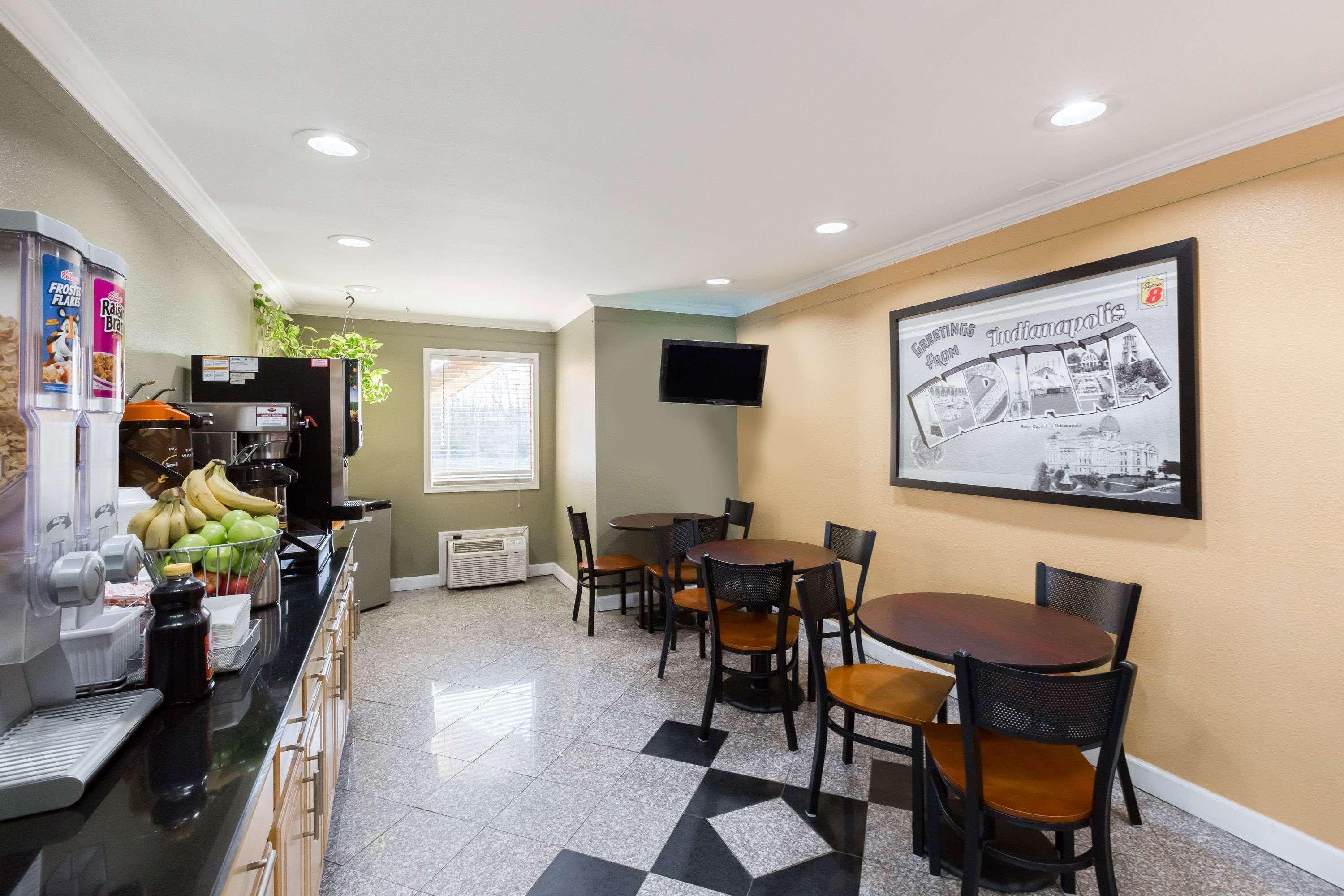 Super 8 By Wyndham Indianapolis-Southport Rd Motel Dış mekan fotoğraf