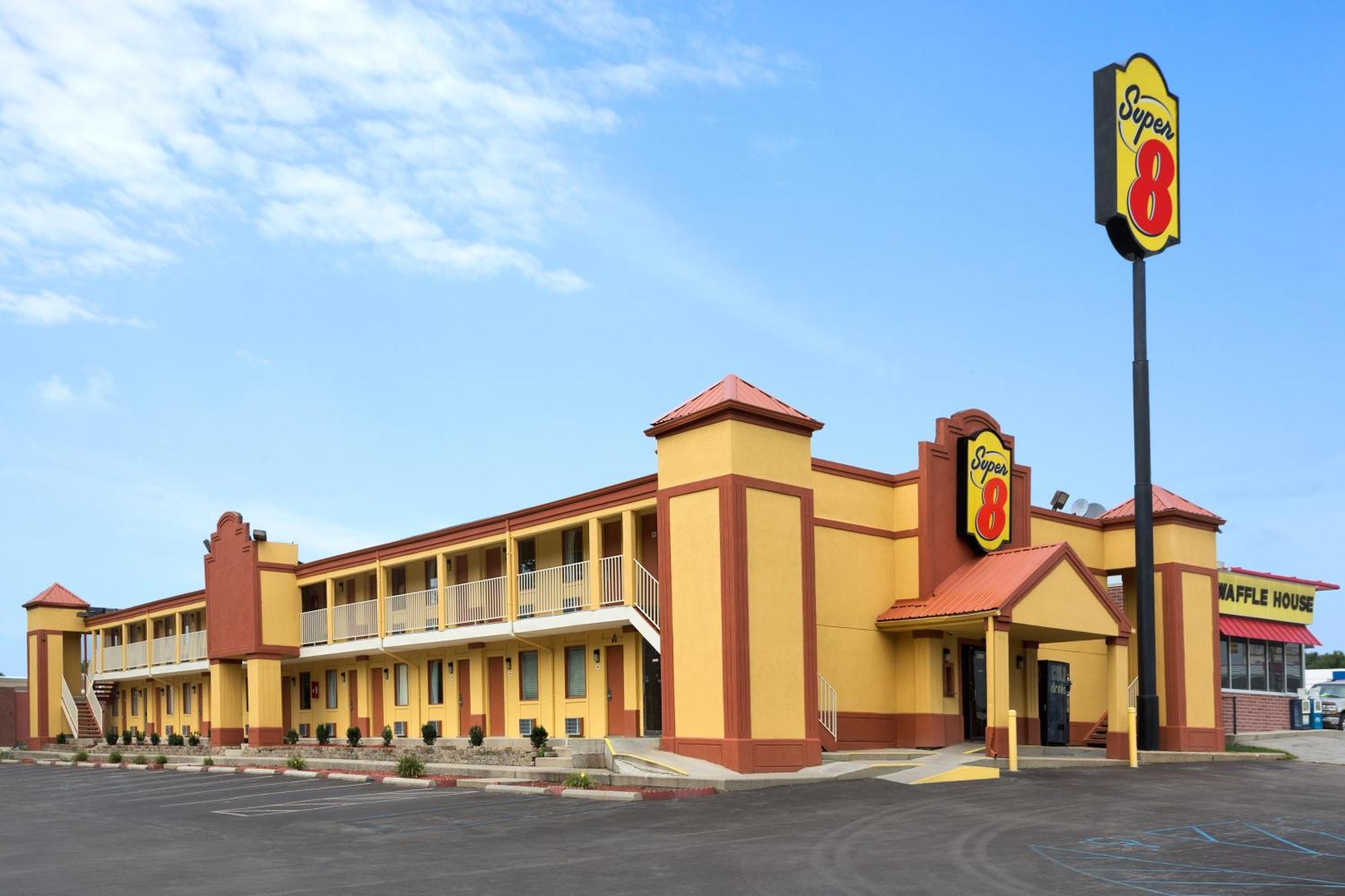 Super 8 By Wyndham Indianapolis-Southport Rd Motel Dış mekan fotoğraf